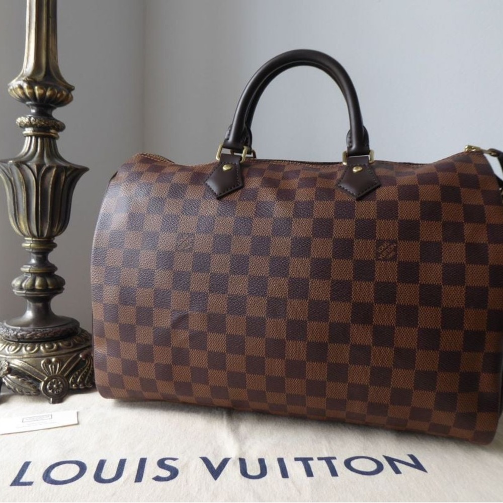 Louis Vuitton Damier Speedy 35